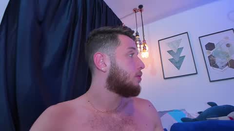 Snapshot of los_juanes chatting on 11, 12, 2024 JUAN JUAN online show from 11, 12, 2024