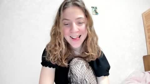 Snapshot of lost_moon chatting on 16, 1, 2026 lost_moon online show from 16, 1, 2026