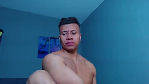 Snapshot of lothbrok_strong chatting on 8, 12, 2024 lothbrok online show from 8, 12, 2024