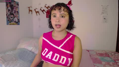 Snapshot of lou_cuteee chatting on 15, 12, 2024 lou_cuteee online show from 15, 12, 2024