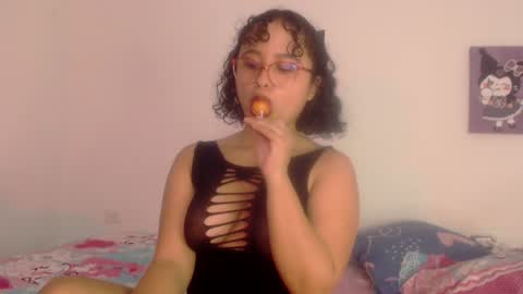 Snapshot of lou_cuteee chatting on 7, 2, 2025 lou_cuteee online show from 7, 2, 2025