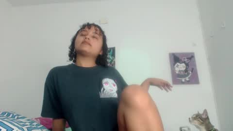 Snapshot of lou_cuteee chatting on 25, 2, 2025 lou_cuteee online show from 25, 2, 2025