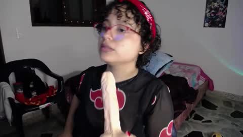 Snapshot of lou_cuteee chatting on 24, 10, 2025 lou_cuteee online show from 24, 10, 2025