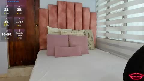 Snapshot of lou_rosse chatting on 16, 10, 2025 Lou Rosse online show from 16, 10, 2025