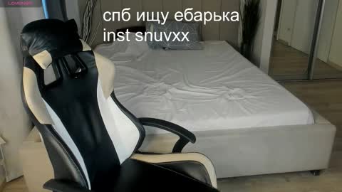 Snapshot of louie_evans chatting on 12, 9, 2025 louie_evans online show from 12, 9, 2025