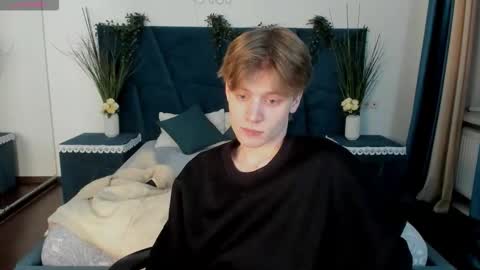 louie_evans online show from 18, 12, 2025