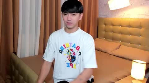 Snapshot of louieismy_name chatting on 19, 10, 2025 ignot ursh online show from 19, 10, 2025