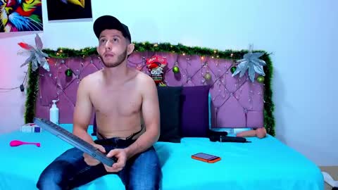 Snapshot of louis_bcasta1 chatting on 18, 12, 2024 OF louis bcasta1 online show from 18, 12, 2024