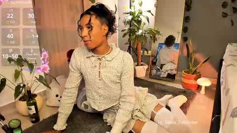 Snapshot of louis_hardstar chatting on 13, 10, 2025 Louis Valdz online show from 13, 10, 2025