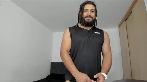 Snapshot of louis_marley_ chatting on 18, 11, 2025 louis_marley_ online show from 18, 11, 2025