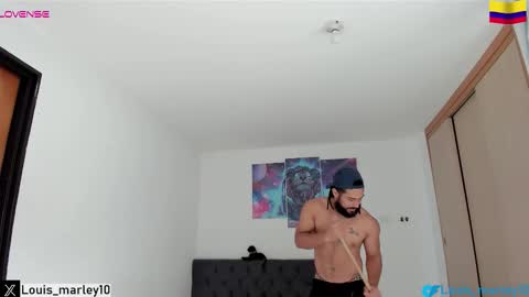 louis_marley_ online show from 11, 2, 2026