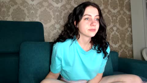 Louise online show from 28, 2, 2025