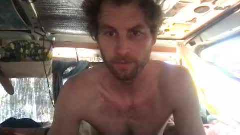 Snapshot of louisxxx077 chatting on 9, 3, 2026 louisxxx077 online show from 9, 3, 2026