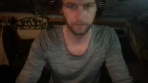 Snapshot of louisxxx077 chatting on 17, 3, 2026 louisxxx077 online show from 17, 3, 2026