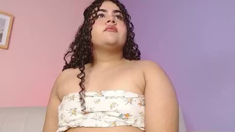 lourdes_moon22 online show from 17, 10, 2025