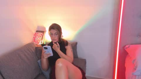 Lourrein Stoun   Independiente online show from 14, 1, 2026