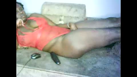 Snapshot of love1378 chatting on 24, 10, 2025 Cynthia. A online show from 24, 10, 2025