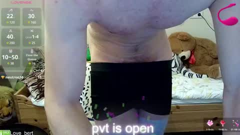 Snapshot of love_bert chatting on 24, 2, 2025 Love bert online show from 24, 2, 2025