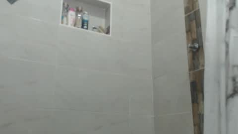 Snapshot of love_gatubela chatting on 25, 10, 2025 Nina online show from 25, 10, 2025