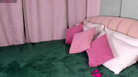 Lola online show from 26, 12, 2024