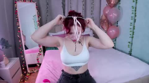 Lola online show from 25, 2, 2025