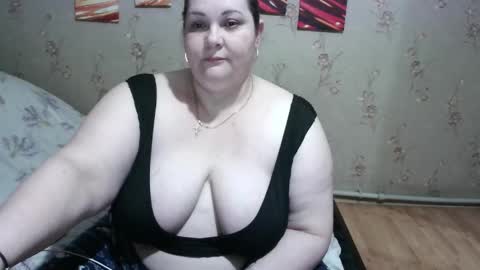 Snapshot of love_milanna chatting on 13, 11, 2025 Milana online show from 13, 11, 2025