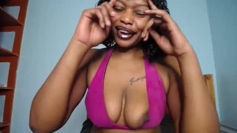Niah online show from 29, 9, 2025