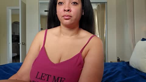 Raquel Love online show from 17, 9, 2025