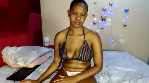 love_sparkle online show from 4, 10, 2025