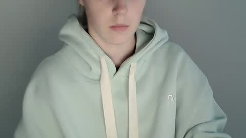 Vivian online show from 26, 11, 2025