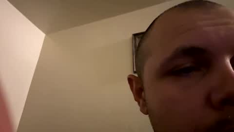 lovecurve_ online show from 11, 9, 2025