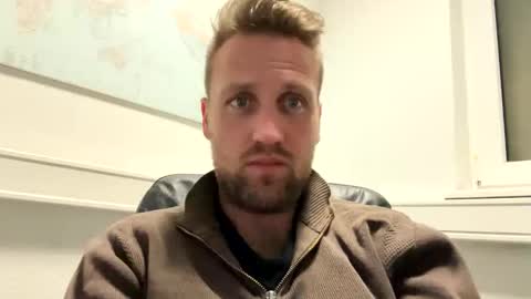 lovefuesse online show from 4, 3, 2026