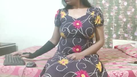 Snapshot of lovefunnitya chatting on 6, 1, 2025 Divya online show from 6, 1, 2025
