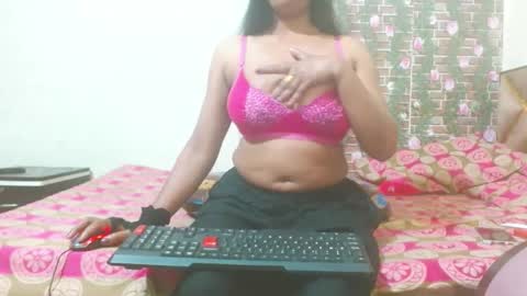 Snapshot of lovefunnitya chatting on 28, 1, 2025 Divya online show from 28, 1, 2025