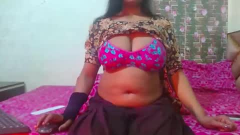 Snapshot of lovefunnitya chatting on 11, 2, 2025 Divya online show from 11, 2, 2025