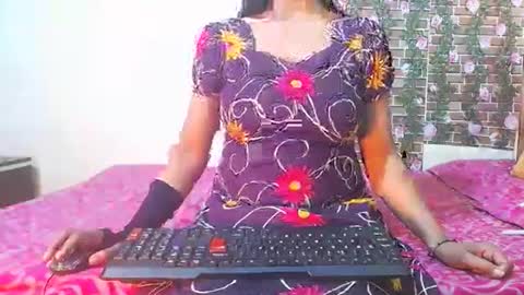Snapshot of lovefunnitya chatting on 6, 3, 2025 Divya online show from 6, 3, 2025