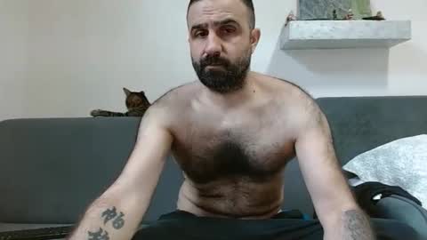 loveivat80 online show from 23, 12, 2025