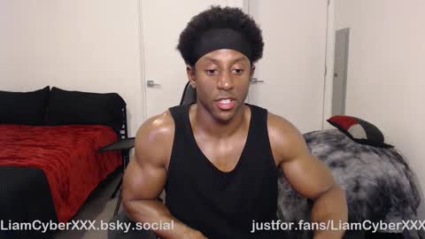 Snapshot of loveleexd21 chatting on 2, 3, 2025 loveleexd21 online show from 2, 3, 2025