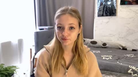 Ella online show from 14, 10, 2025