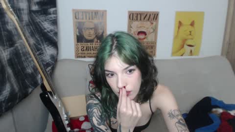 Cassie online show from 7, 1, 2025