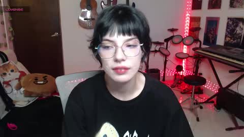 Cassie online show from 6, 10, 2025