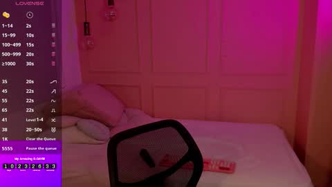 Emma online show from 11, 11, 2025