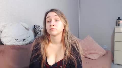 Snapshot of lovely_hayley chatting on 5, 2, 2026 Lovely Hayley online show from 5, 2, 2026