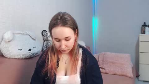 Snapshot of lovely_hayley chatting on 12, 2, 2026 Lovely Hayley online show from 12, 2, 2026