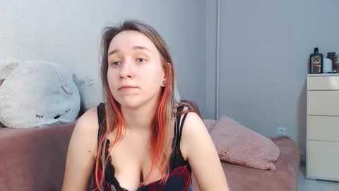 Snapshot of lovely_hayley chatting on 8, 3, 2026 Lovely Hayley online show from 8, 3, 2026