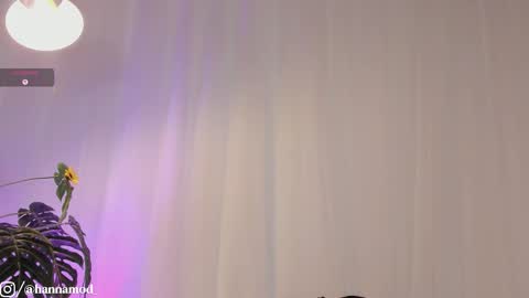 Snapshot of lovely_queens chatting on 25, 11, 2025 online show from 25, 11, 2025