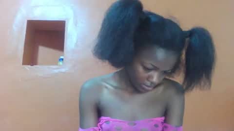 Lovely yvonne online show from 25, 10, 2025