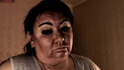 Snapshot of lovelyboobsx chatting on 6, 3, 2026 Anelana online show from 6, 3, 2026