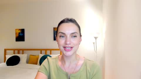 Mia online show from 10, 12, 2024