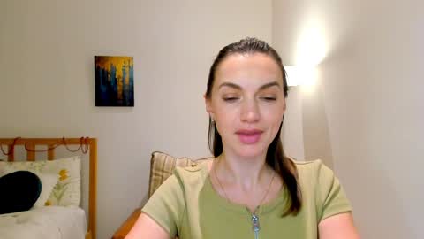 Mia online show from 24, 12, 2024